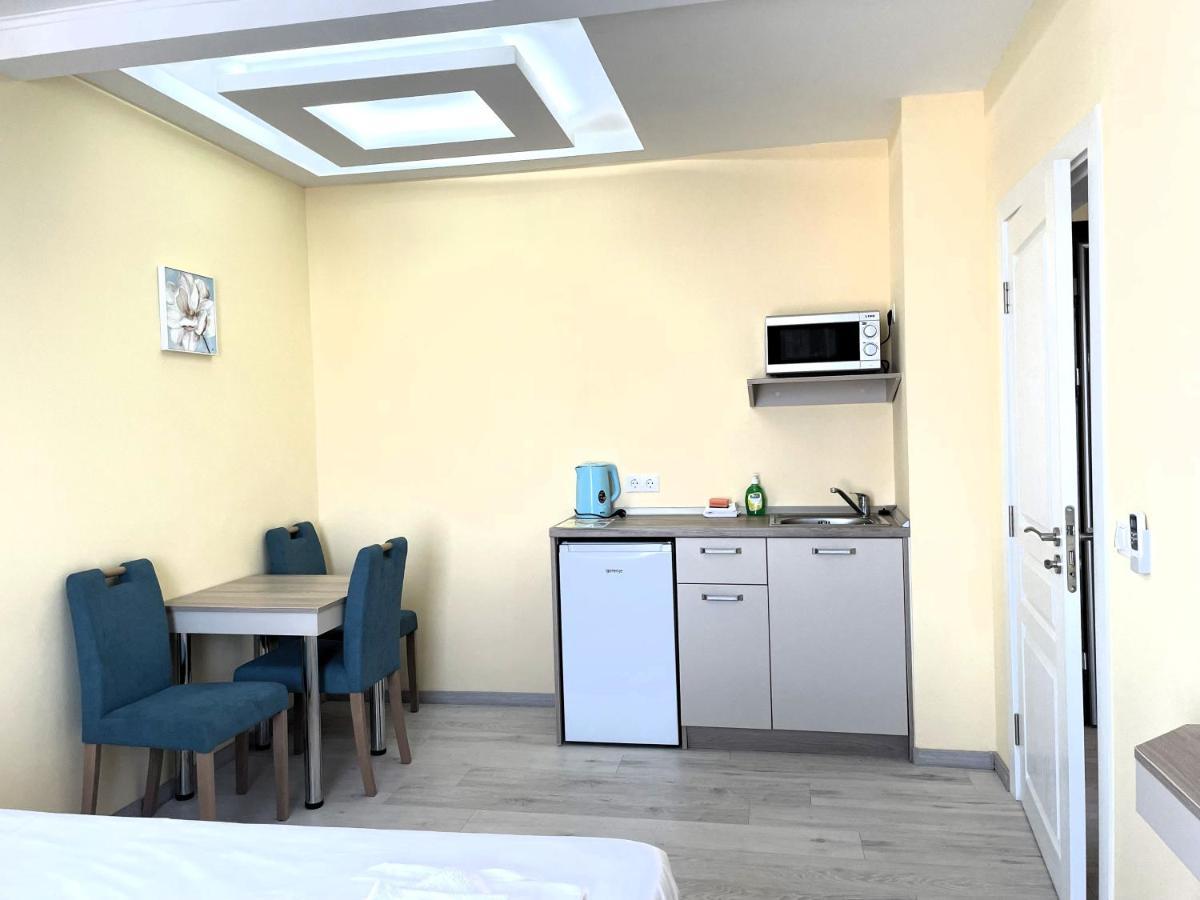 Sea View Apartment Free Parking Primorsko Eksteriør billede